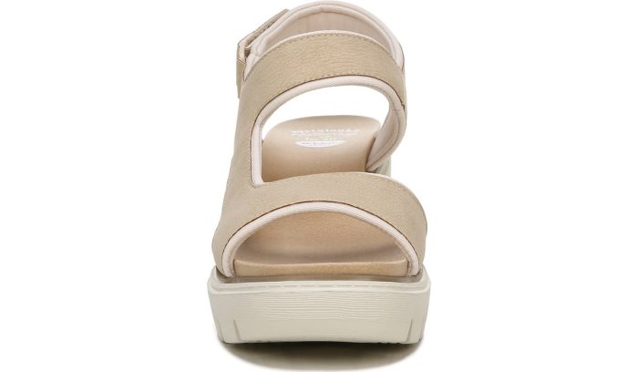 Brown Dr Scholl's Almost There Platform Sandal Almost There Platform Sandal | 01kXtFKC