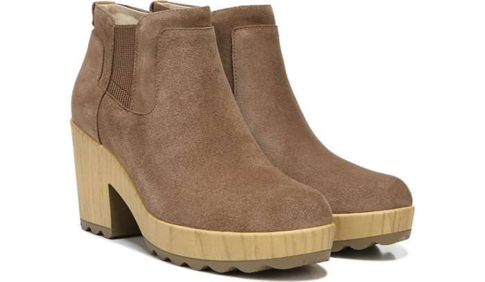 Brown Dr Scholl\'s Wild About Block Heel Chelsea Boot Wild About Block Heel Chelsea Boot | oqzkKFux